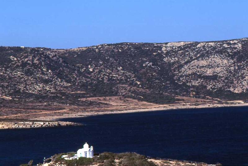 157-Karpathos (baia di Amorfos) , 15 agosto 1998.jpg